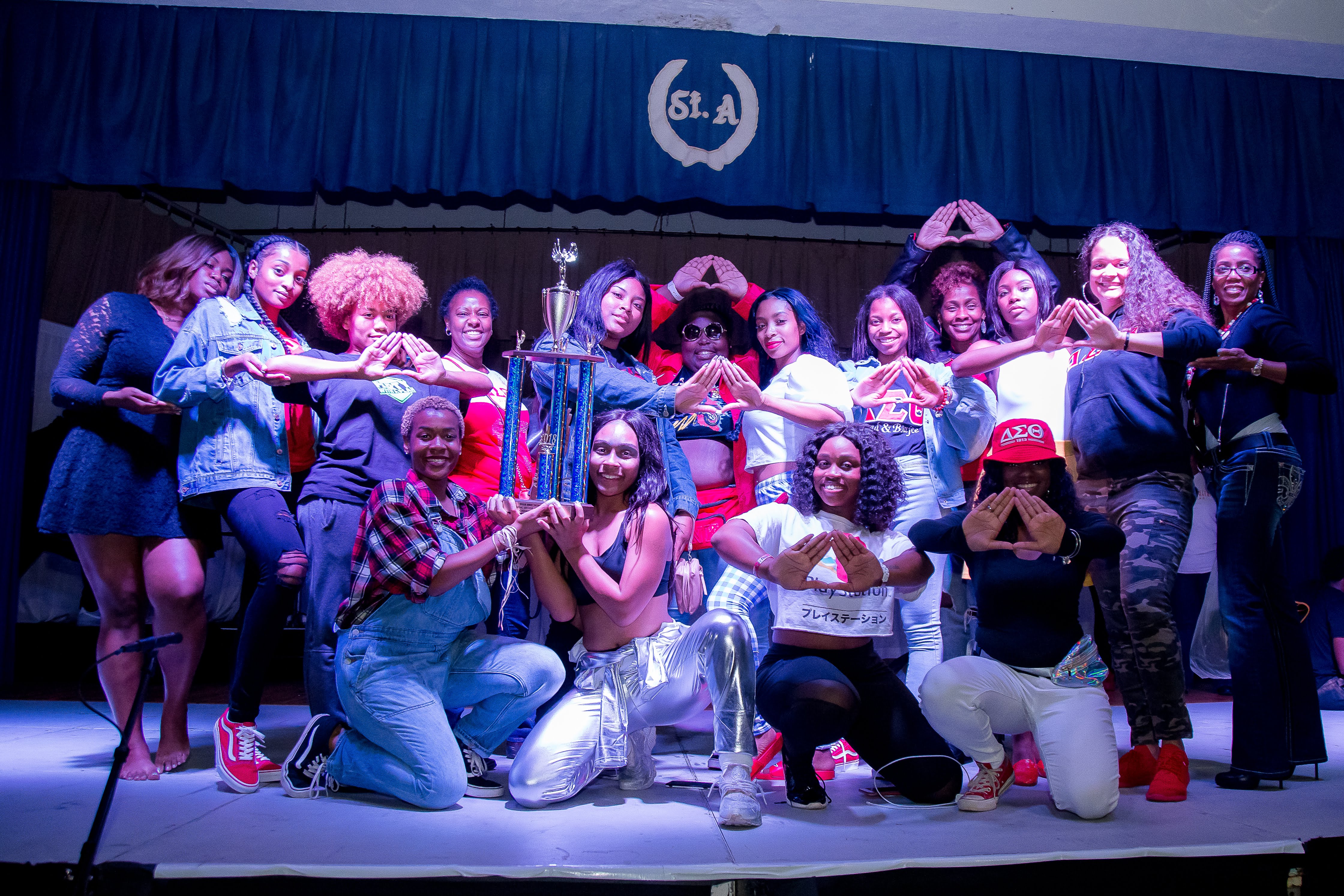 SAU Delta Sigma Thetas posing with step show trophy