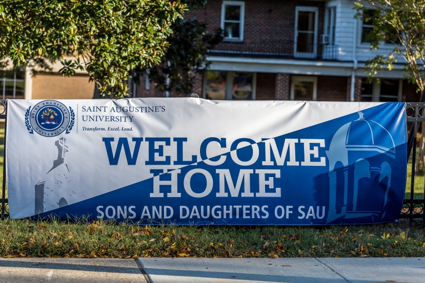 Homecoming to Foster Connections between Alumni and Current Students