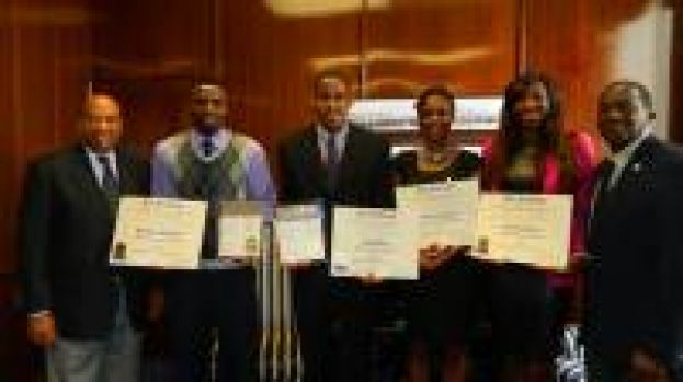 Scholar-athletes receive academic honors