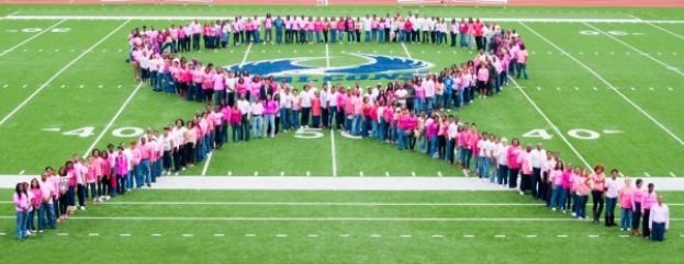 SAU Makes “Human” Ribbon in Support of Breast Cancer Awareness